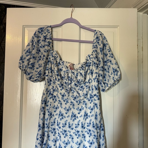 Blue & White Princess Cottage core dress - Picture 4 of 10